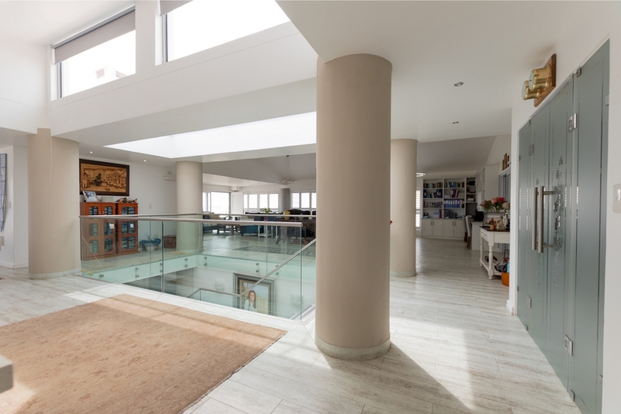 4 Bedroom Property for Sale in Paradise Beach Western Cape